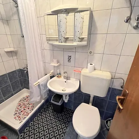 Apartmentsnv Appartamento Novi Vinodolski