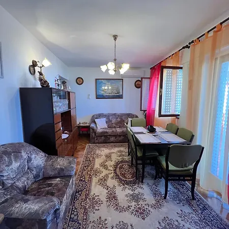 Apartmentsnv Novi Vinodolski
